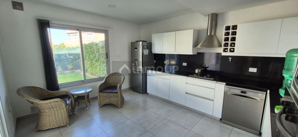 Casa en Venta en Maipu, Mendoza - USD 350.000 | Inmoup - 11