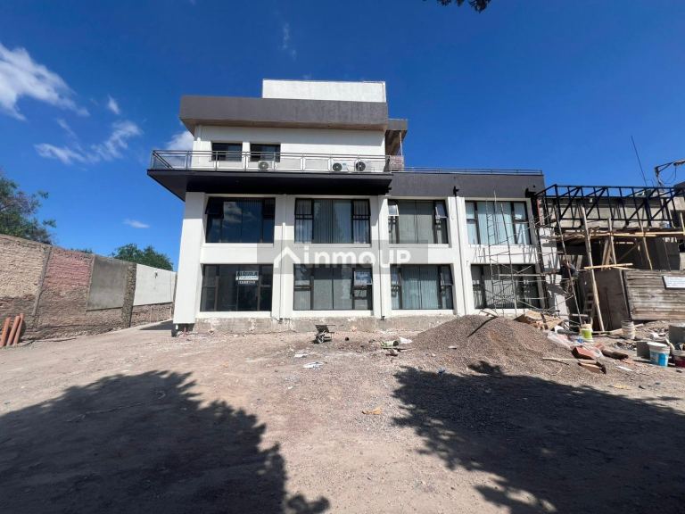 Oficina en Alquiler en Lujan de Cuyo, Mendoza