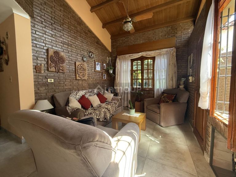 Casa en Venta en Guaymallen, Mendoza