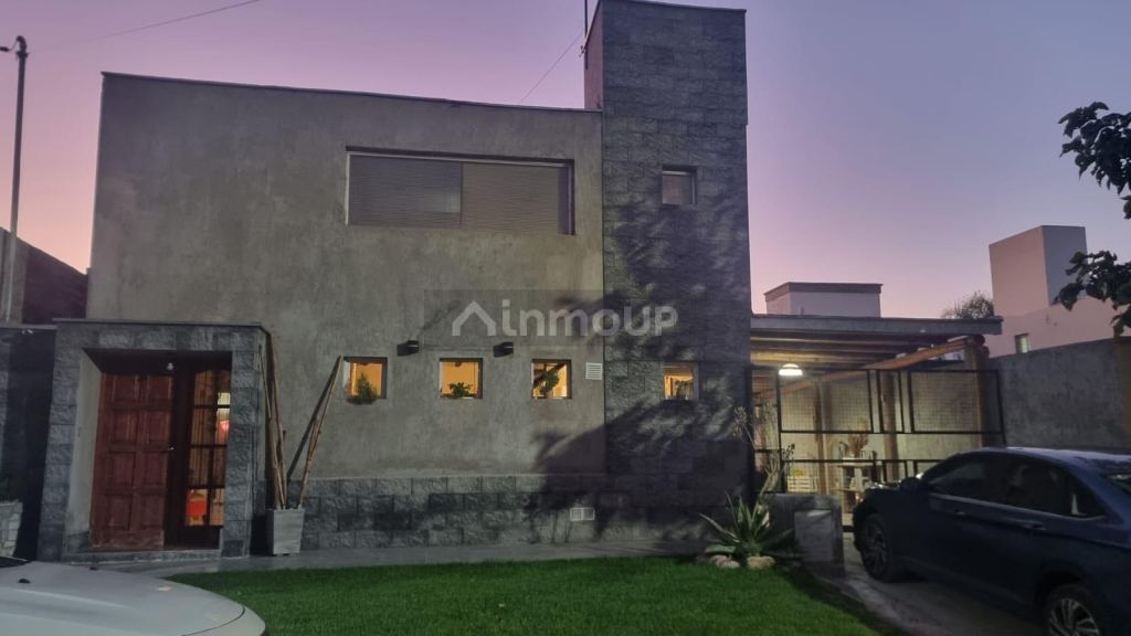 Casa en Venta en Guaymallen, Mendoza