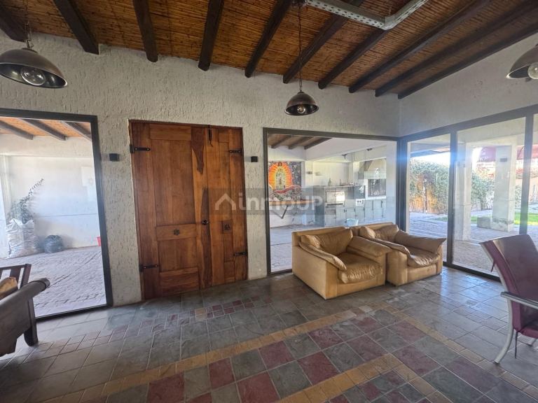 Casa en Venta en Guaymallen, Mendoza