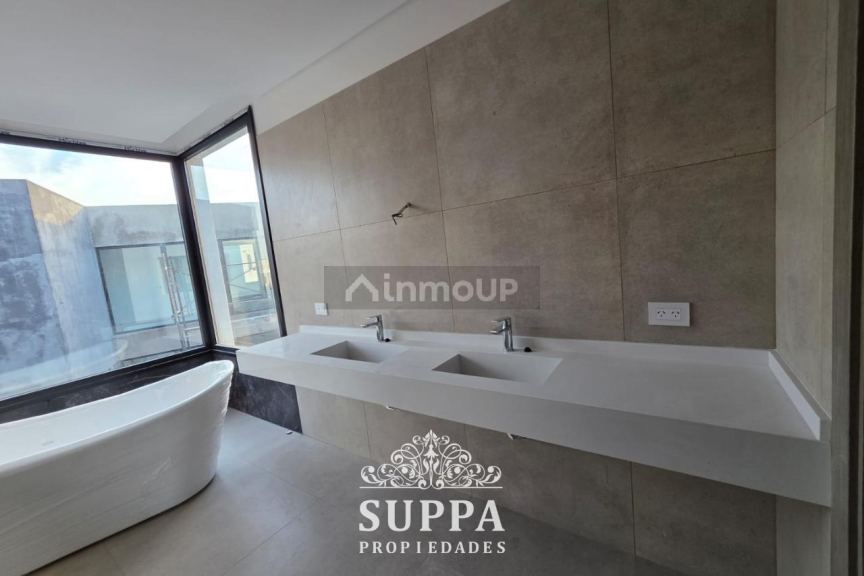 Casa en Venta en Tigre, G.B.A. Zona Norte