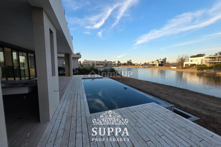 Casa en Venta en Tigre, G.B.A. Zona Norte