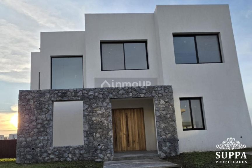 Casa en Venta en Tigre, G.B.A. Zona Norte