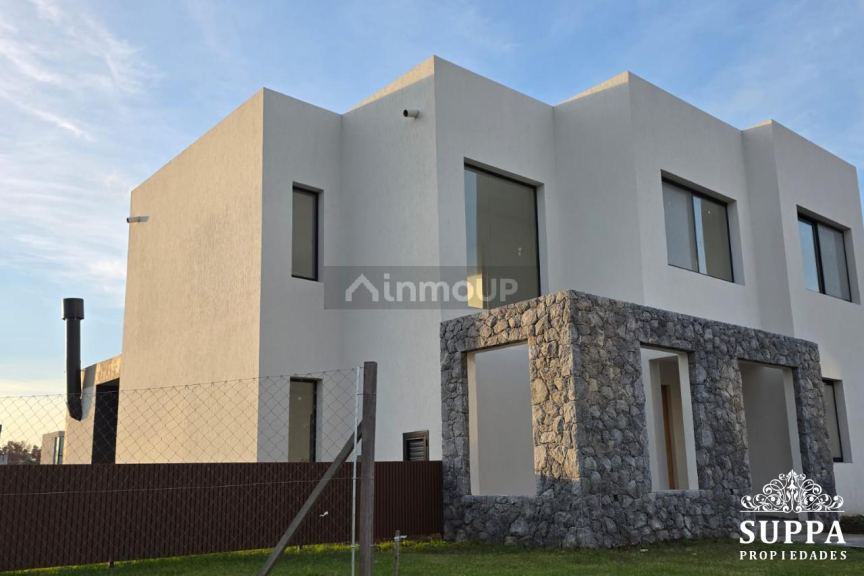 Casa en Venta en Tigre, G.B.A. Zona Norte