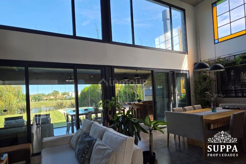 Casa en Venta en Escobar, G.B.A. Zona Norte