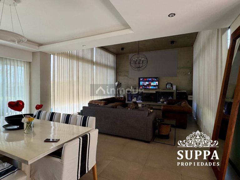 Casa en Venta en Tigre, G.B.A. Zona Norte
