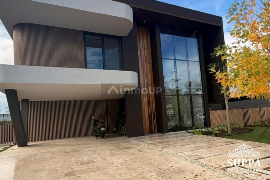 Casa en Venta en Tigre, G.B.A. Zona Norte