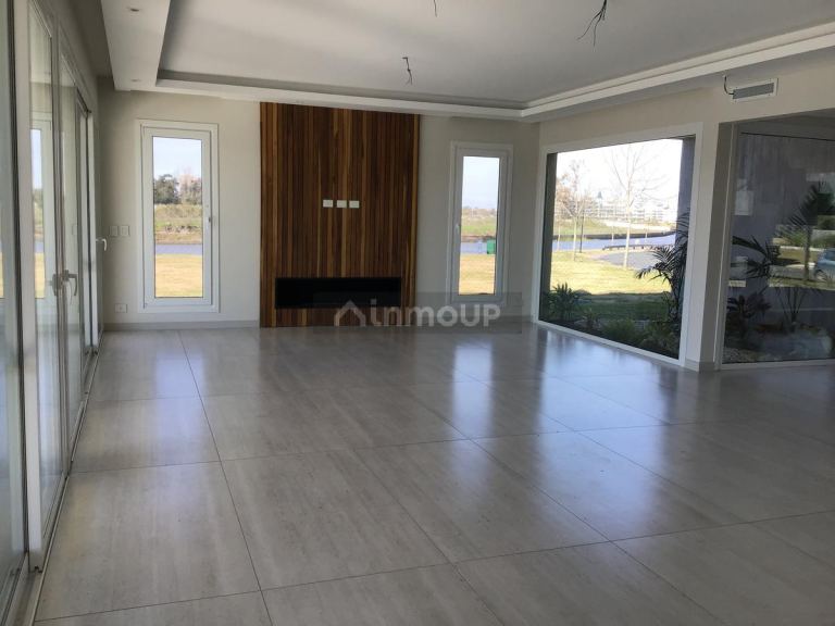 Casa en Venta en Tigre, G.B.A. Zona Norte