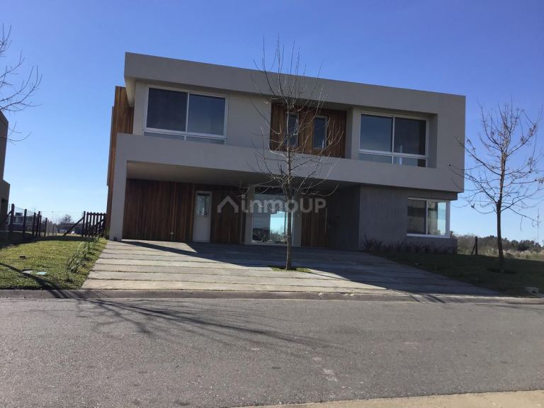 Casa en Venta en Tigre, G.B.A. Zona Norte