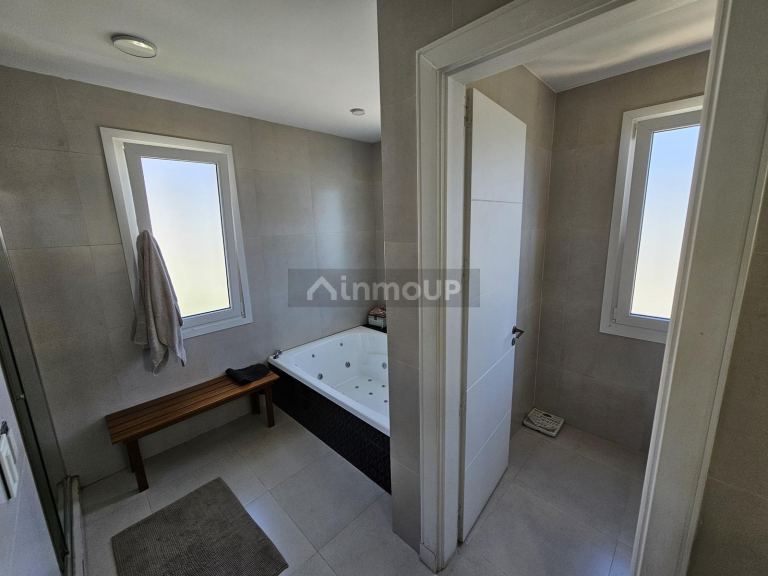 Casa en Venta en Tigre, G.B.A. Zona Norte