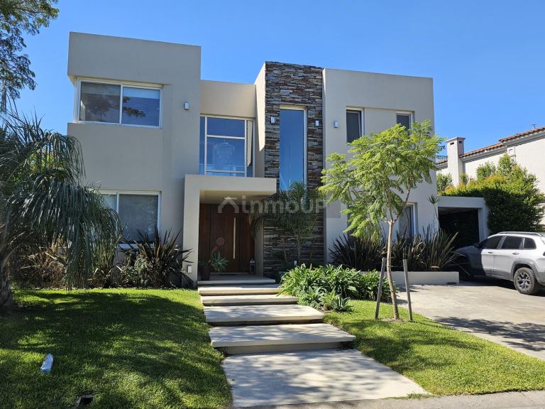 Casa en Venta en Tigre, G.B.A. Zona Norte