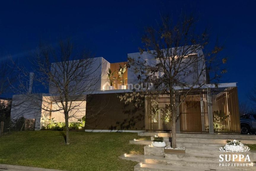 Casa en Venta en Tigre, G.B.A. Zona Norte
