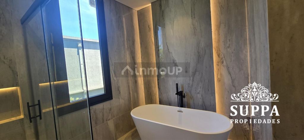 Casa en Venta en Tigre, G.B.A. Zona Norte