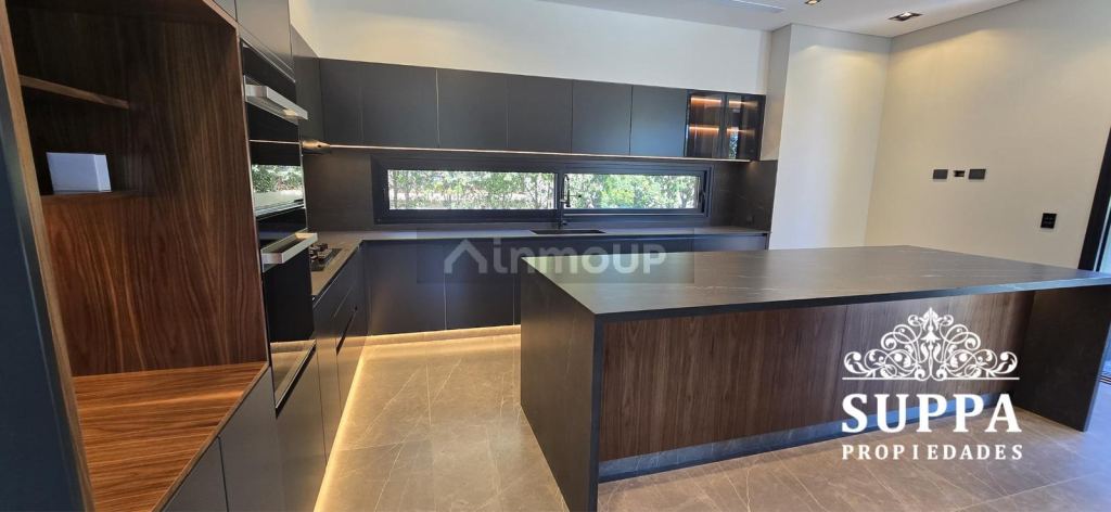 Casa en Venta en Tigre, G.B.A. Zona Norte