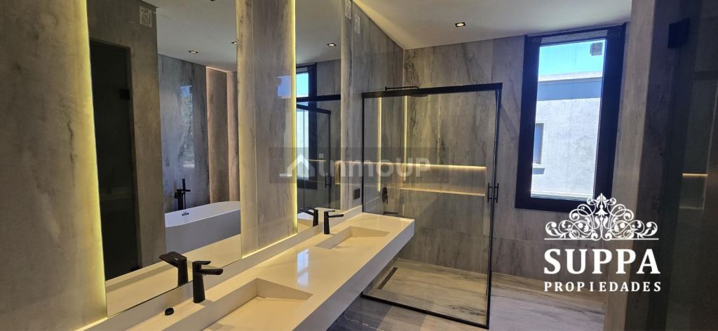 Casa en Venta en Tigre, G.B.A. Zona Norte