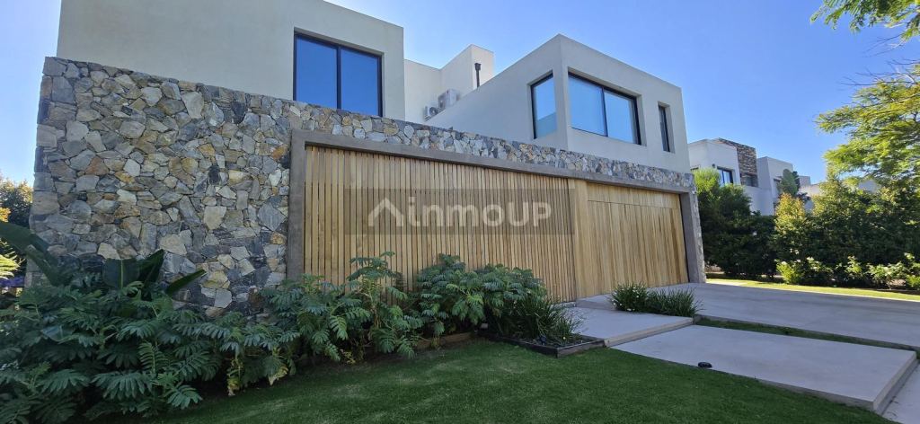 Casa en Venta en Tigre, G.B.A. Zona Norte