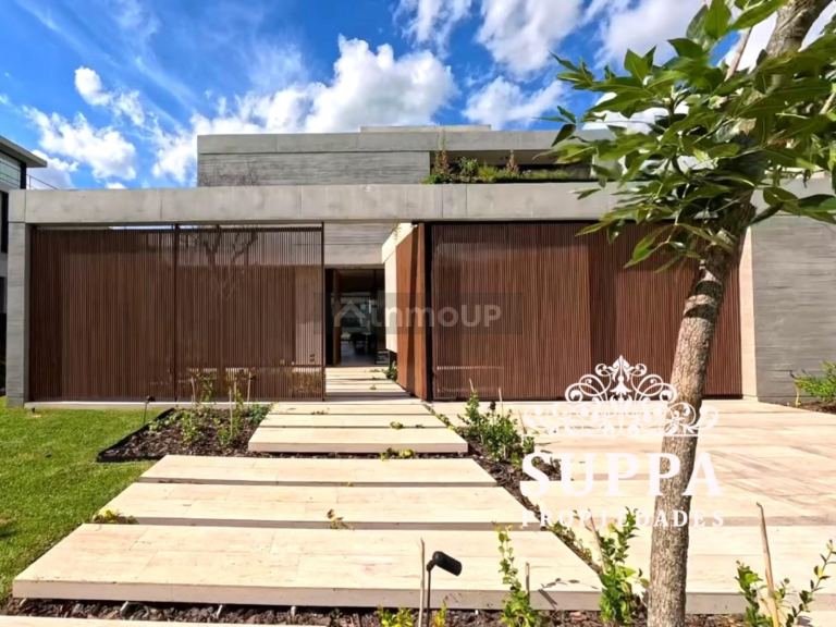 Casa en Venta en Tigre, G.B.A. Zona Norte