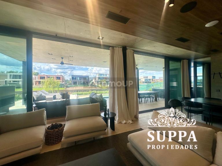 Casa en Venta en Tigre, G.B.A. Zona Norte