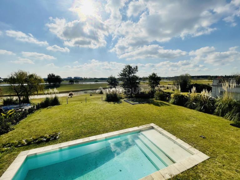 Casa en Venta en Tigre, G.B.A. Zona Norte