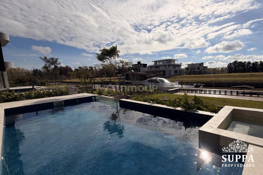 Casa en Venta en Tigre, G.B.A. Zona Norte