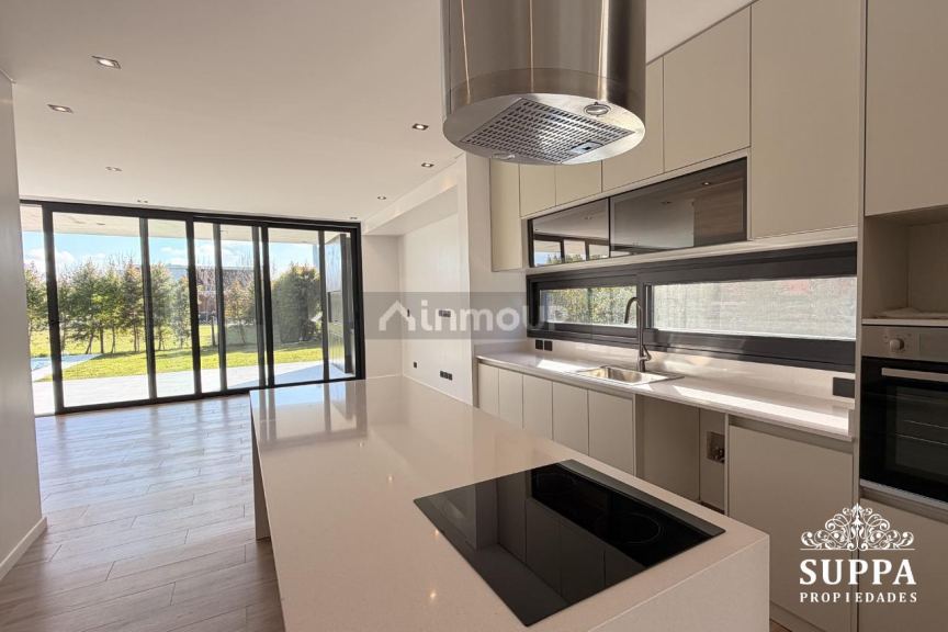 Casa en Venta en Tigre, G.B.A. Zona Norte