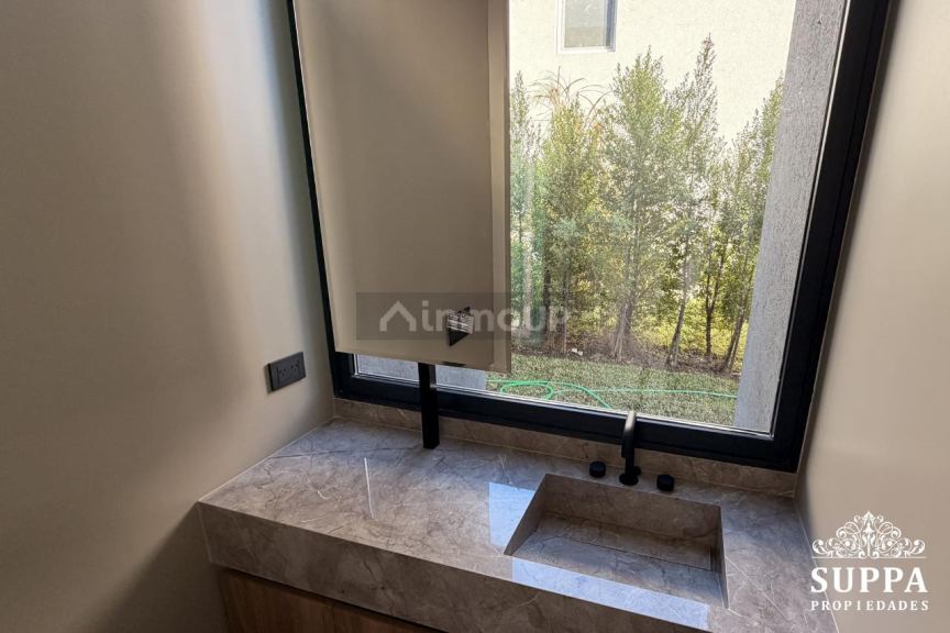 Casa en Venta en Tigre, G.B.A. Zona Norte