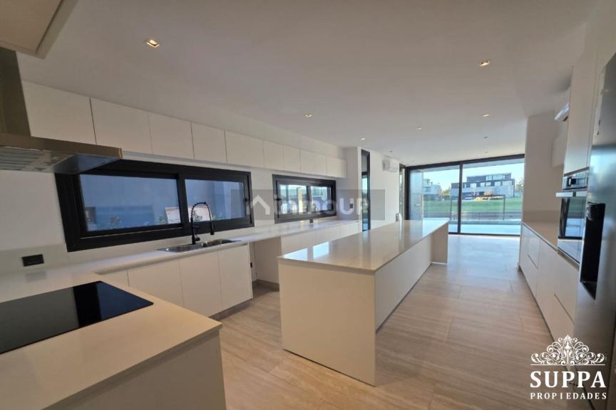 Casa en Venta en Tigre, G.B.A. Zona Norte
