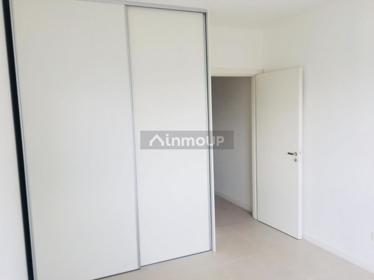 Casa en Alquiler en Pilar, G.B.A. Zona Norte