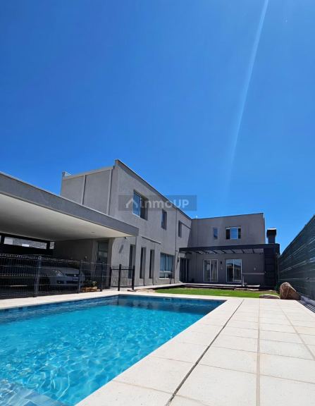Casa en Venta en Las Heras, Mendoza
