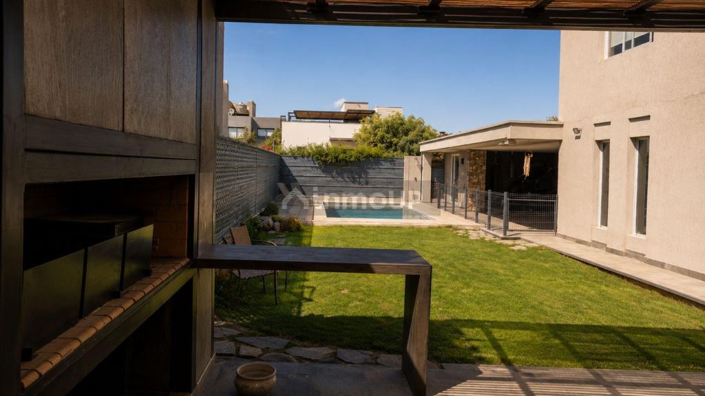 Casa en Venta en Las Heras, Mendoza