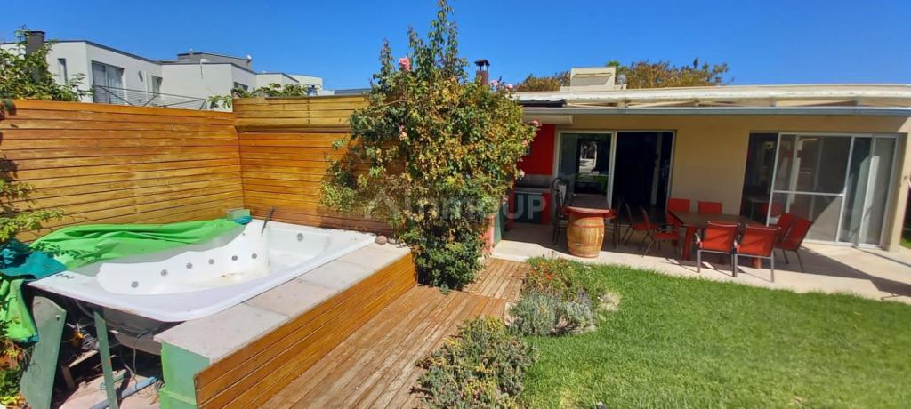 Casa en Venta en Maipu, Mendoza