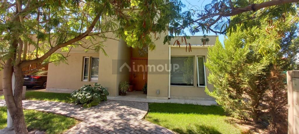 Casa en Venta en Maipu, Mendoza