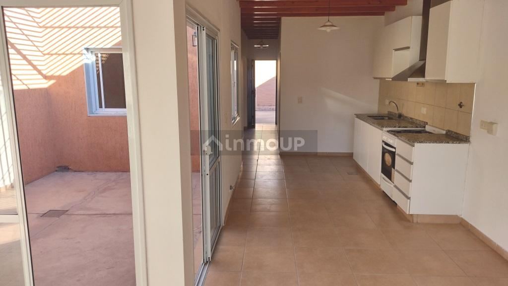 Casa en Alquiler en Maipu, Mendoza