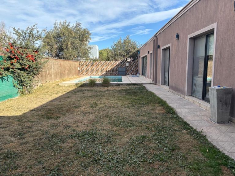 Casa en Venta en Lujan de Cuyo, Mendoza
