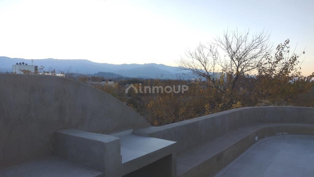 Departamento en Alquiler en Godoy Cruz, Mendoza