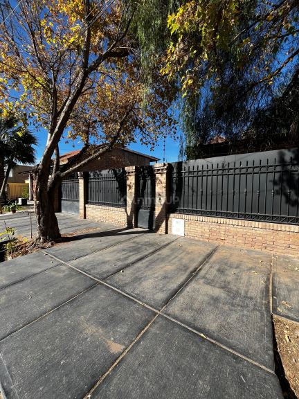 Casa en Venta en Las Heras, Mendoza