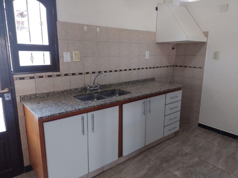 Casa en Alquiler en Godoy Cruz, Mendoza