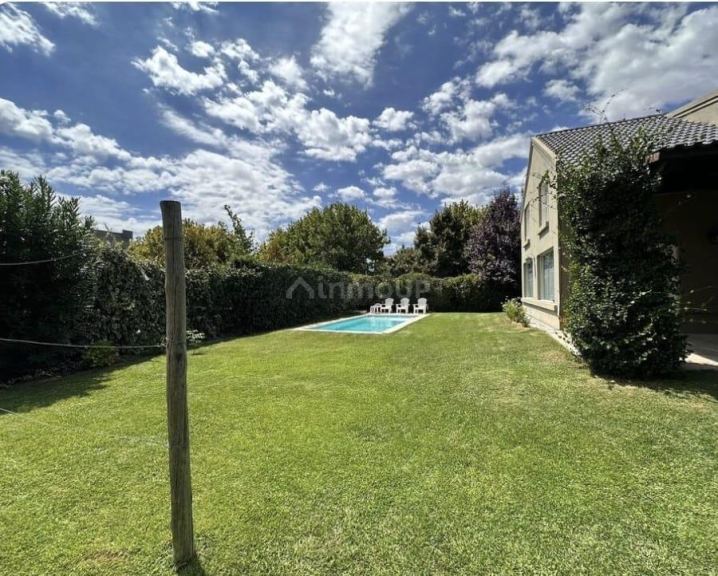 Casa en Venta en Lujan de Cuyo, Mendoza