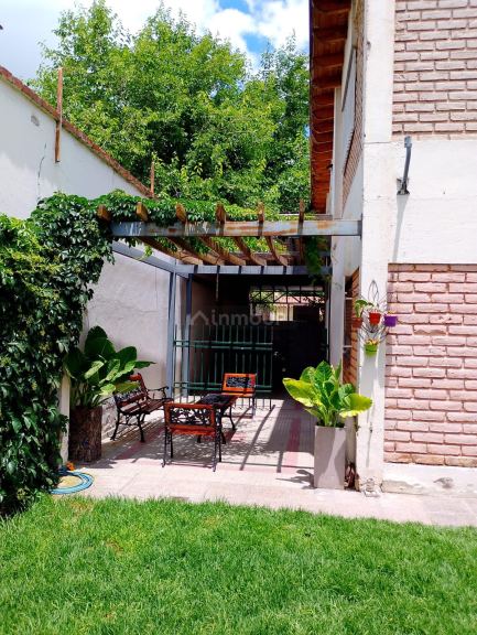 Casa en Venta en Guaymallen, Mendoza