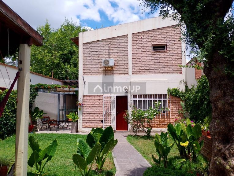 Casa en Venta en Guaymallen, Mendoza