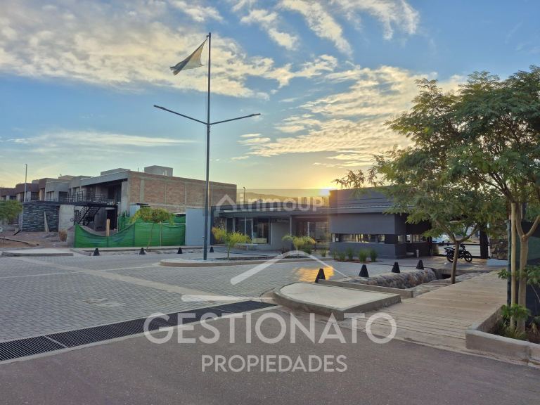 Lote en Venta en Godoy Cruz, Mendoza
