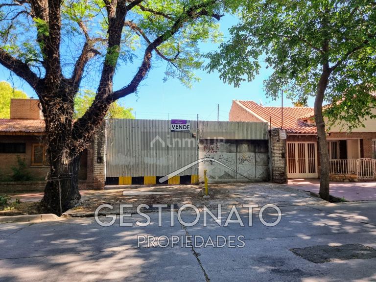 Playa de Estacionamiento en Venta en Capital, Mendoza