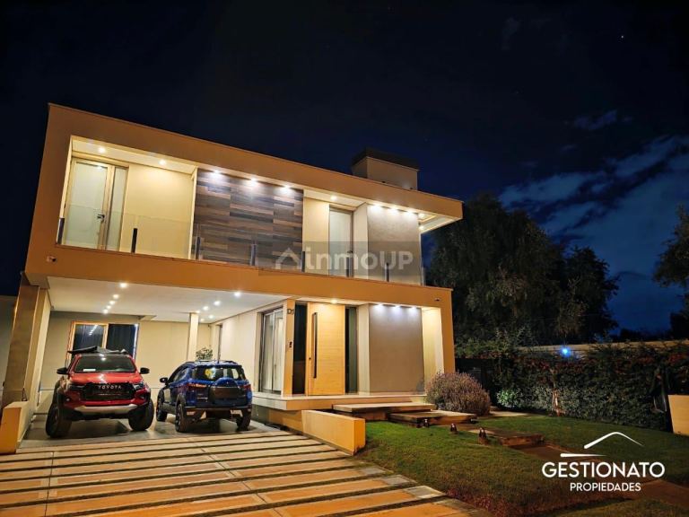 Casa en Venta en Maipu, Mendoza