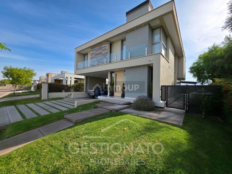 Casa en Venta en Maipu, Mendoza
