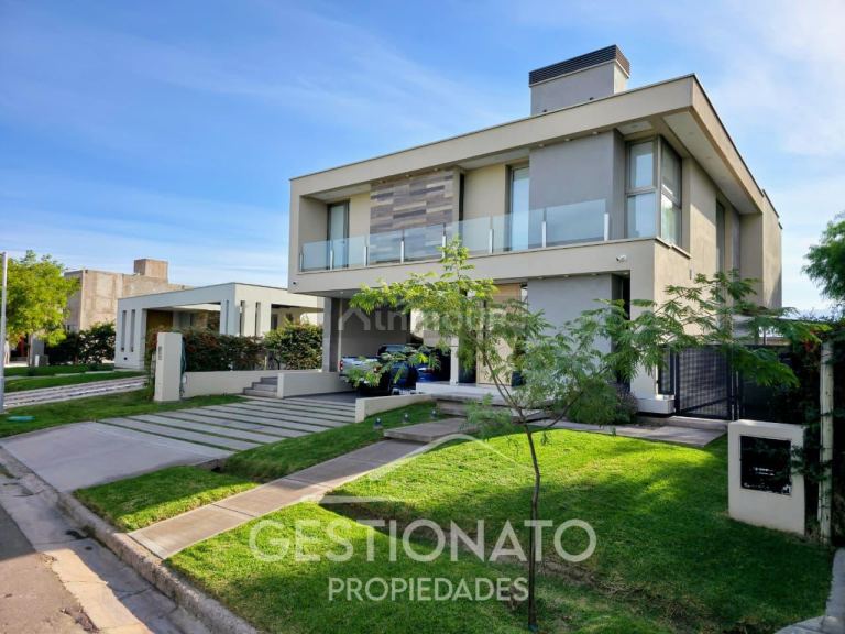 Casa en Venta en Maipu, Mendoza