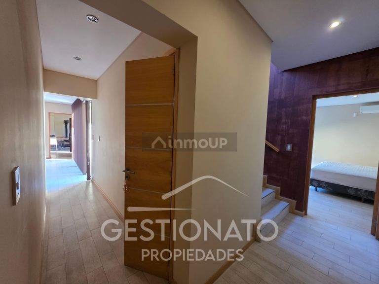 Casa en Alquiler en Capital, Mendoza