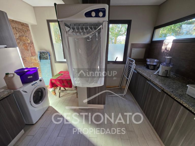 Casa en Alquiler en Capital, Mendoza