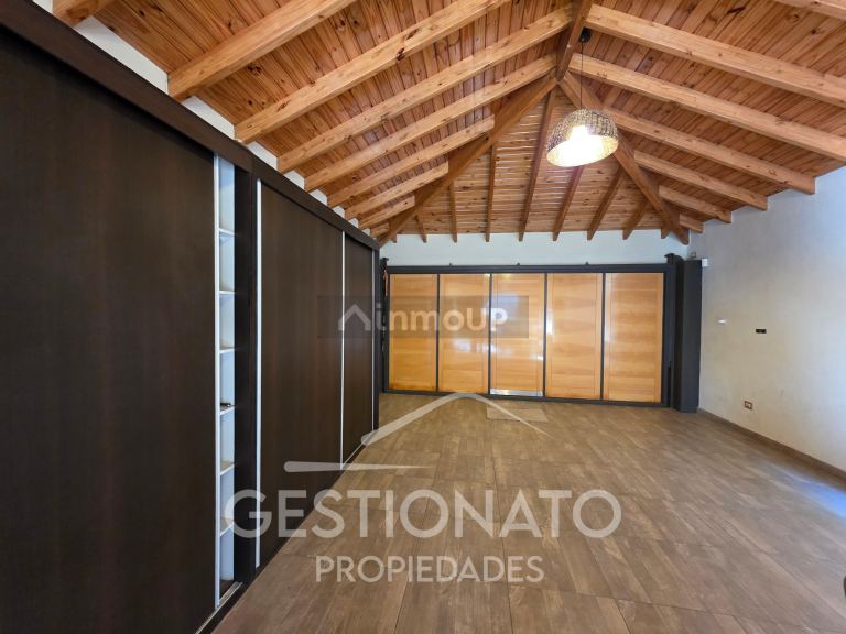 Casa en Alquiler en Capital, Mendoza