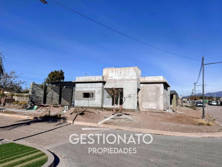 Casa en Venta en Godoy Cruz, Mendoza